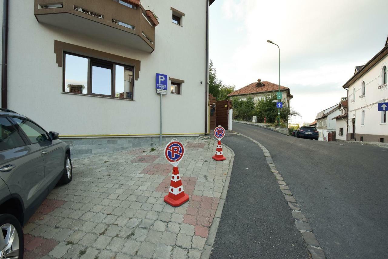 Buzoianu By Holztreppe *